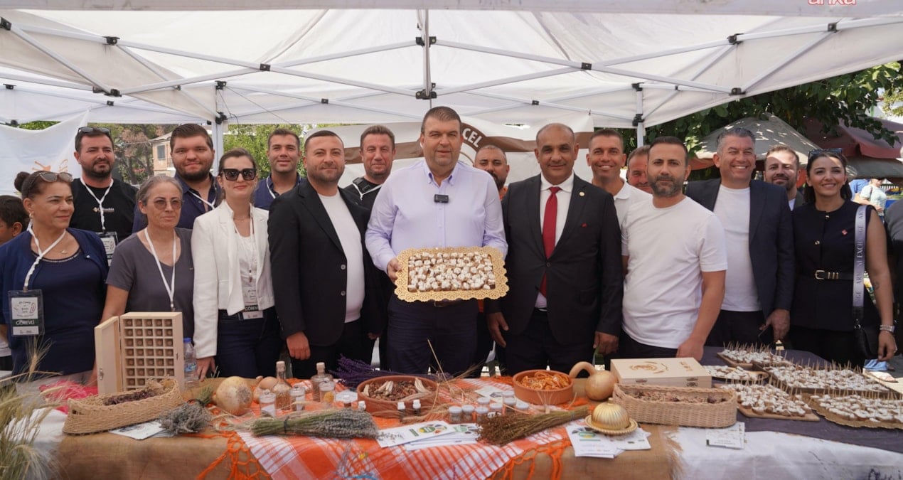 seferihisar ata ekmegi ve armola senliginde karakilcik rotasi tanitildi c5eZGDM5