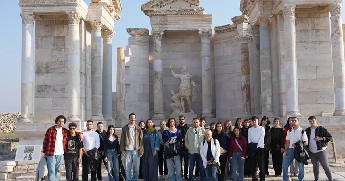 denizli buyuksehirden genclere yonelik turizm atagi BHamHjzY.webp