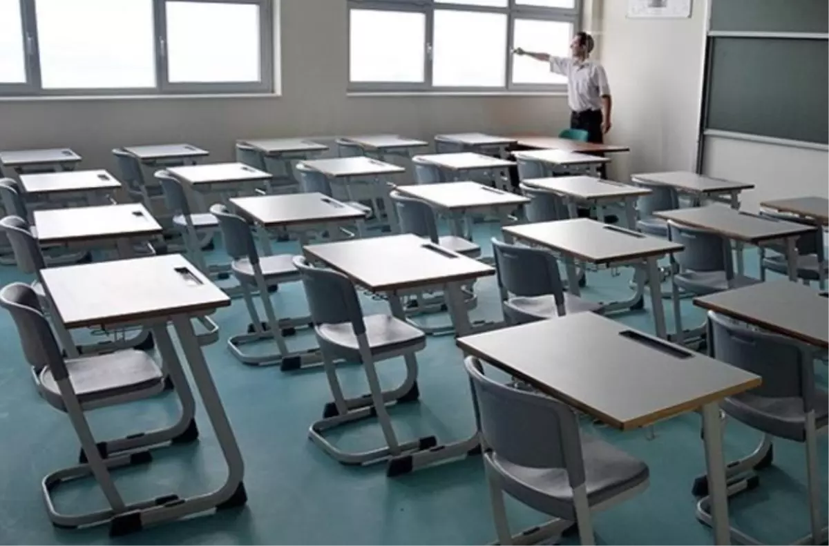 yarin okullar tatil mi son dakika rpk9zs4M.jpg