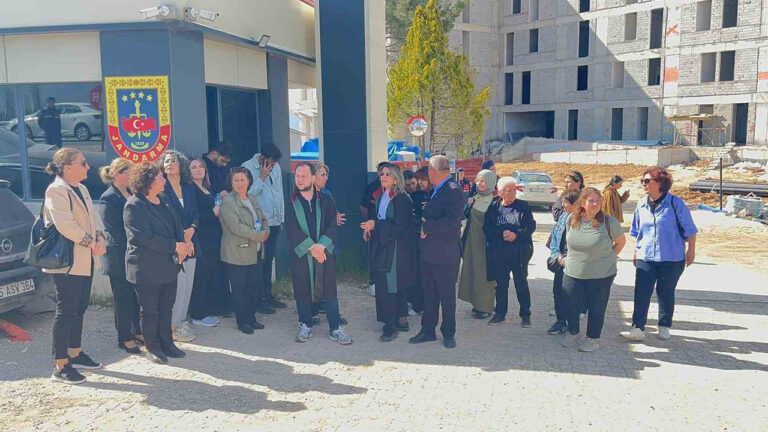 hamile-esini-olduren-sanigin-cezasi-belli-oldu-OQcW2Ass-1