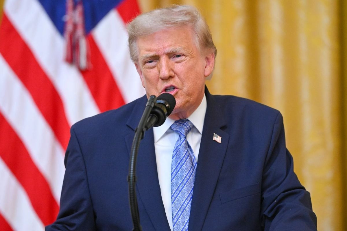 Trump, İran’a çok büyük bir askeri operasyon kararı almaya yakın olduklarını söyledi
