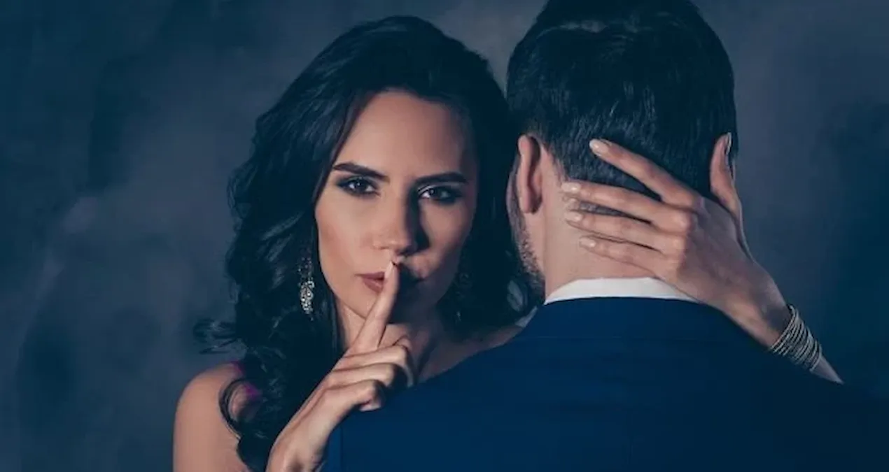 Astrolojide sadakat sınırlarını zorlayan aldatma eğilimli 4 kadın burcu